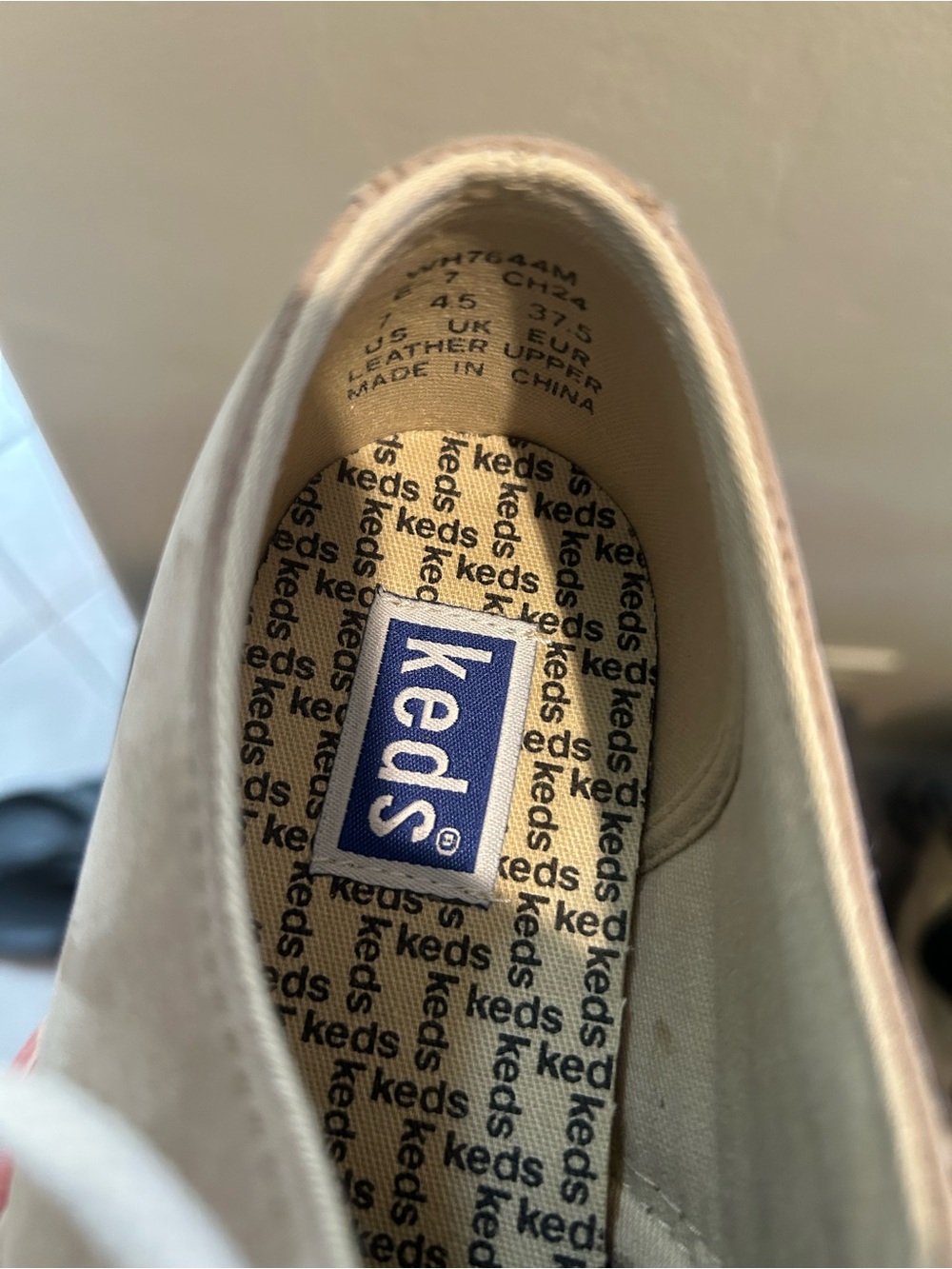 Vintage Keds Size 7 Nubuck Taupe - Picture 4 of 7